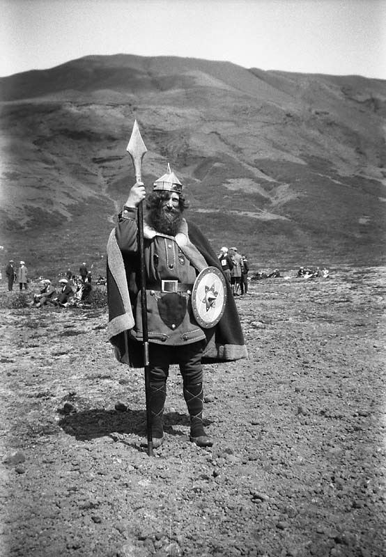 Icelandic man in Viking costume at Thingvellir