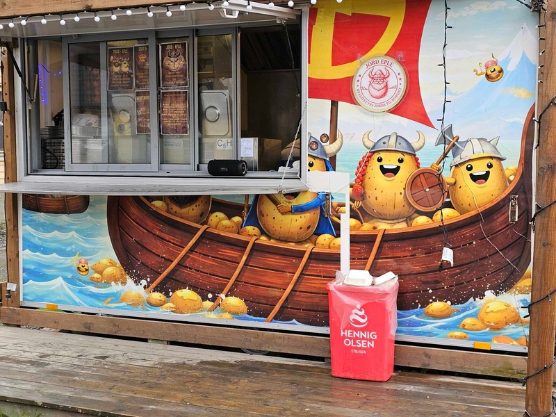 JordEple fast-food business