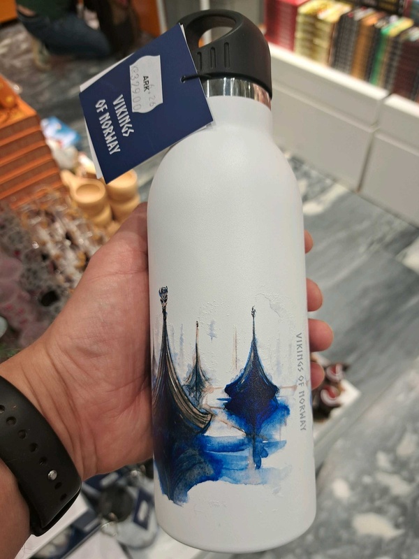 Water bottle decorated with several Viking ships