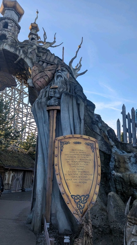 Statue at entrance to Wodan wooden rollercoaster at Europa-Park