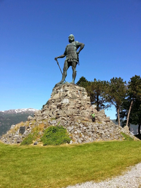 Statue of Fridtjov the Bold