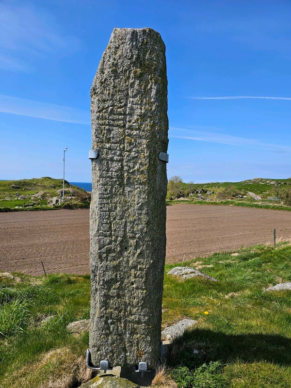 Helland runestone (N 244) from Sola sogn (Norway)