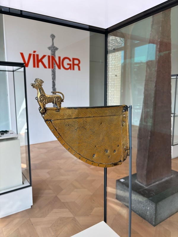 Heggen weather vane