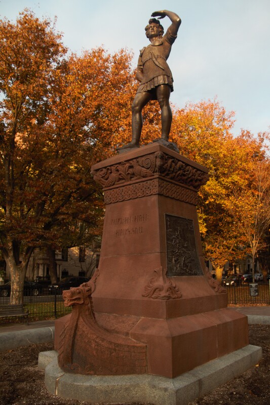 Statue of Leif Eriksson