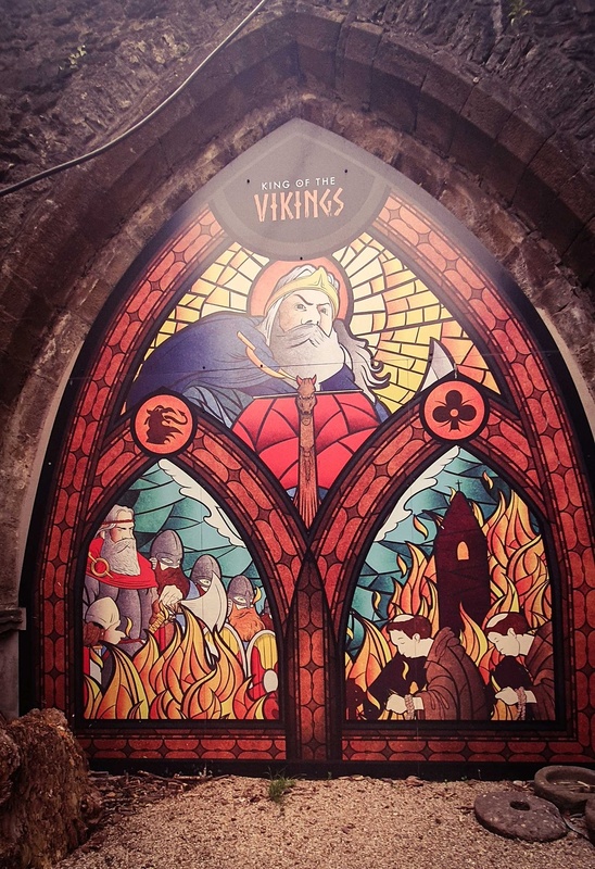 Window advertising King Of The Vikings VR experience in Waterford (Ireland)