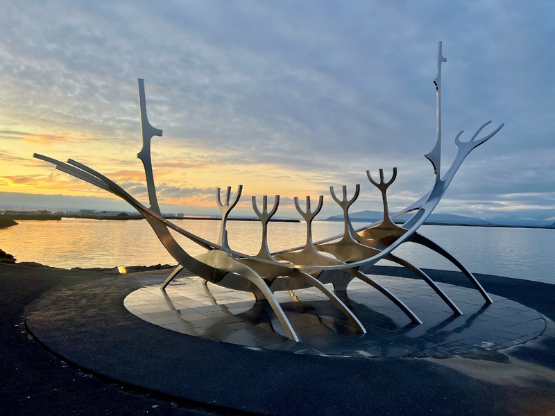 'Sun Voyager' (J. G. Árnason)