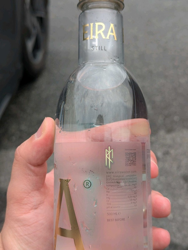 Bind rune logo for Norwegian bottled water