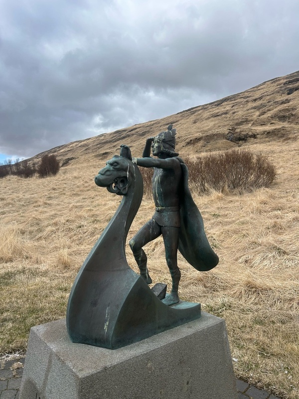 Leifur Eiríksson statue in Eiríksstaðir