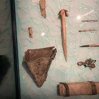 Viking-Age Artefacts from the Glaciers of Lom